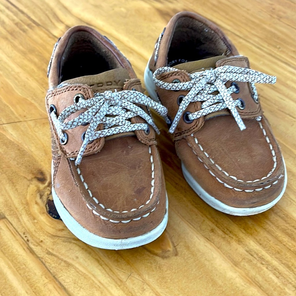 Sperry shoes